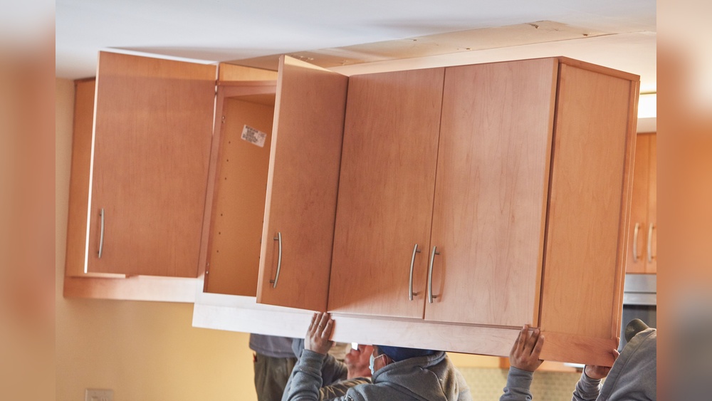 How to Remove Kitchen Cabinets