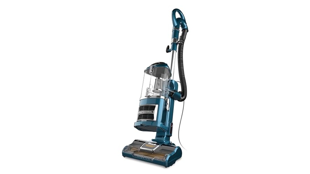 Shark Navigator Lift-Away Vacuum Review: Best for Pets & Homes